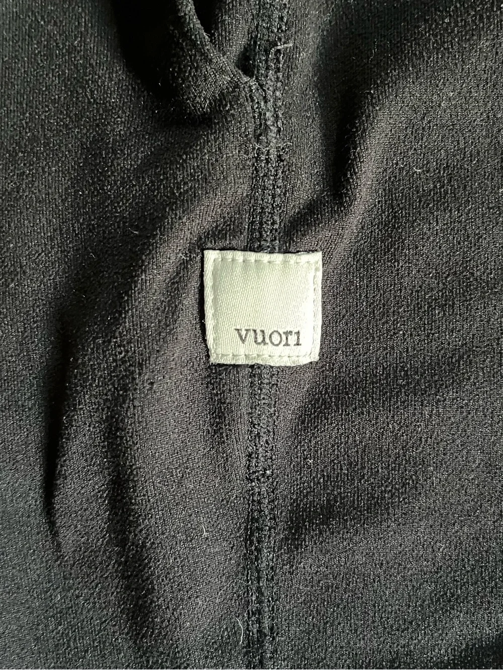 Vuori Performance Joggers - Picture 9 of 16